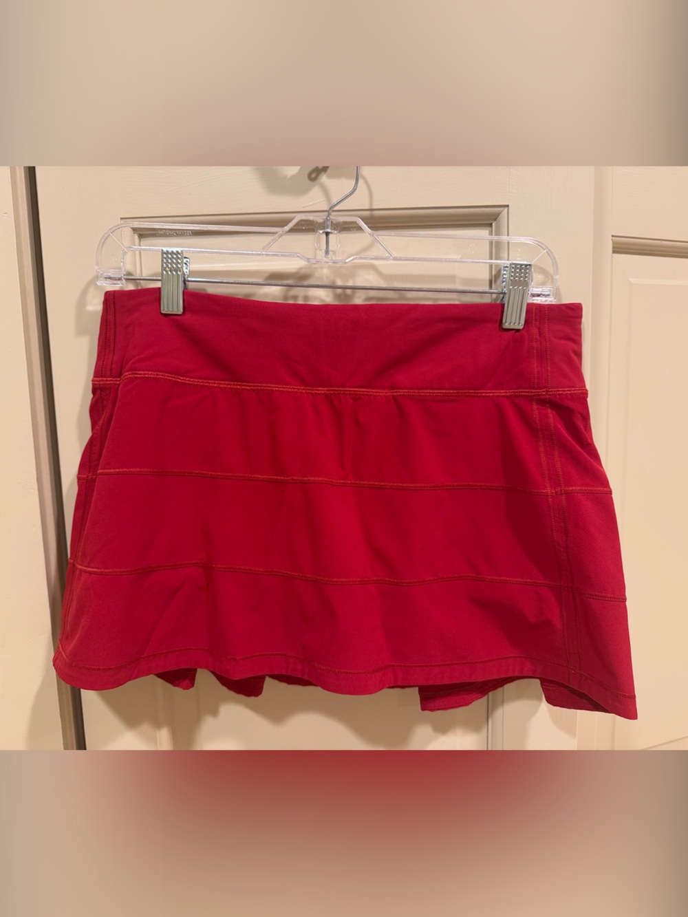 Lulu Lemon Red Women’s Active Skirt